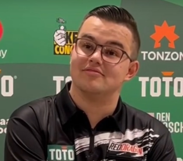 Gian van Veen verbreekt dartsrecord in Maastricht