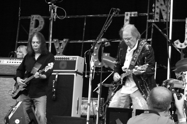 Neil Young klaagt Trump opnieuw aan om lied