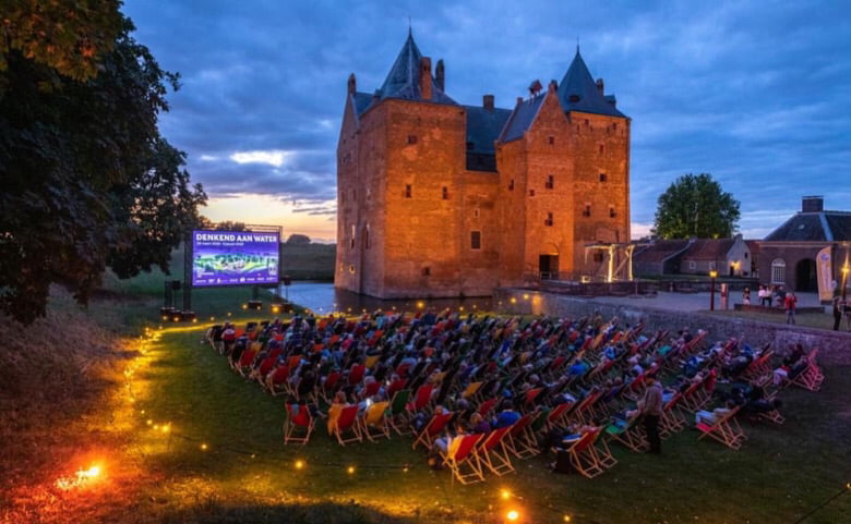 Loevestein organiseert weer zomerse filmavonden Woudrichem/Poederoijen