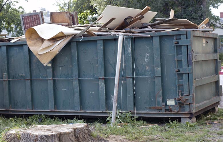 ‘Brandbare gevaarlijke materialen moeten in december van straat Zaltbommel