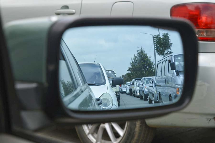 Hardnekkige vluchtstrookrijder krijgt na waarschuwing toch bekeuring