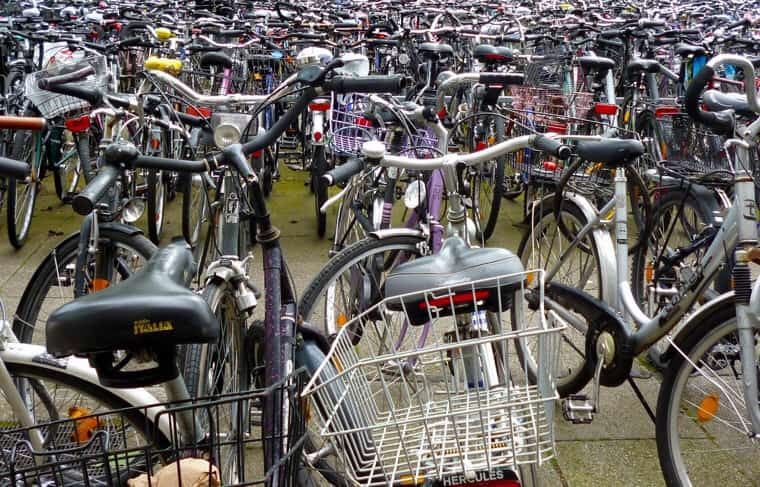 Opnieuw fietsenactie bij station Zaltbommel