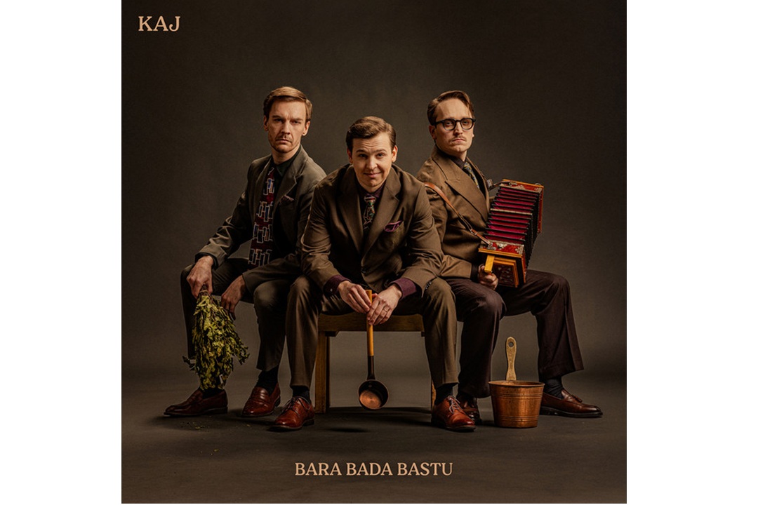 Flitsfeitje: Bara Bada Bastu - Kaj