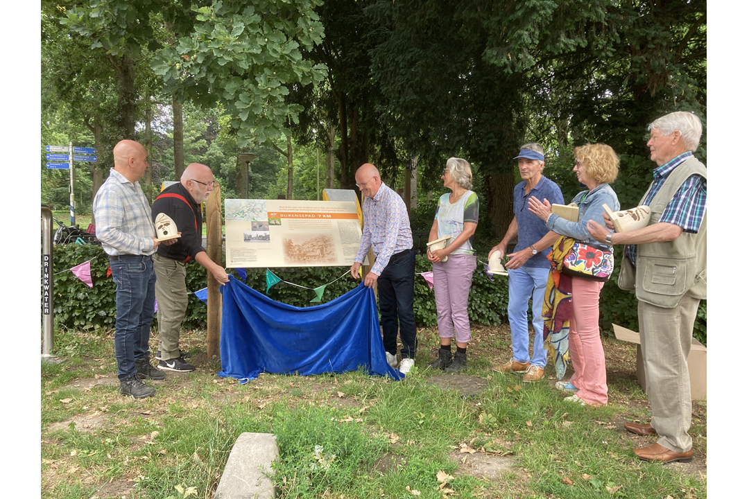 Klompenpad Burensepad feestelijk geopend
