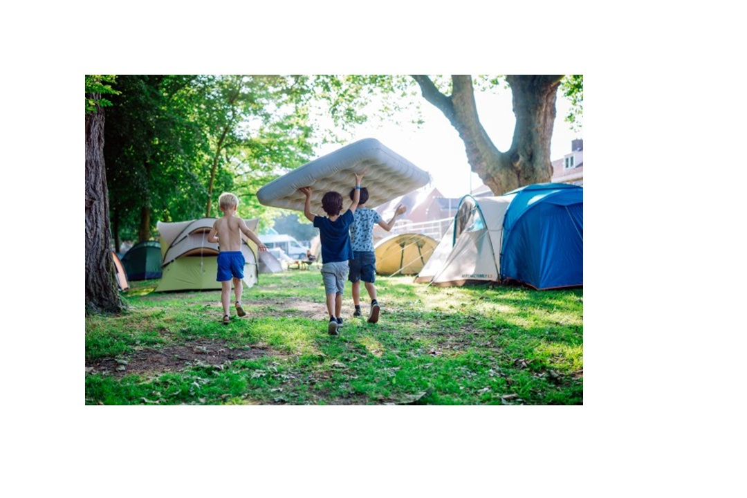 De Buurtcamping zoekt gedreven buren die vakantie willen vieren in hun eigen buurt