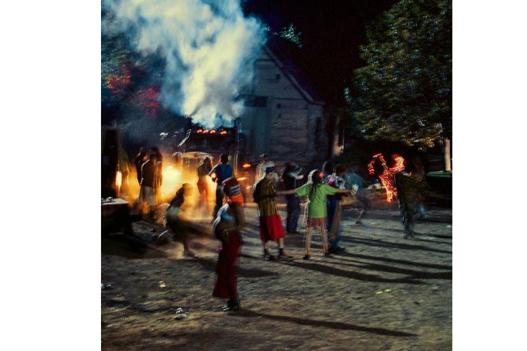 Flitsfeitje: Dracula - Tame Impala