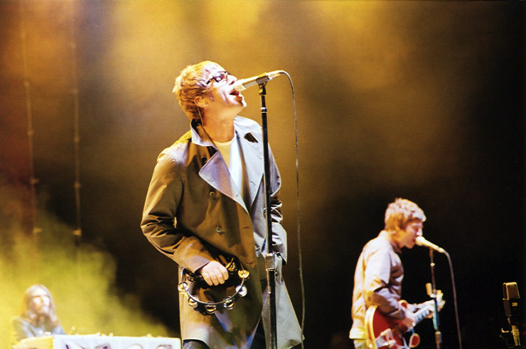 15 jaar ruzie, nu 41 uitverkochte concerten en een docu vol fuck: Oasis is ineens weer helemaal heel