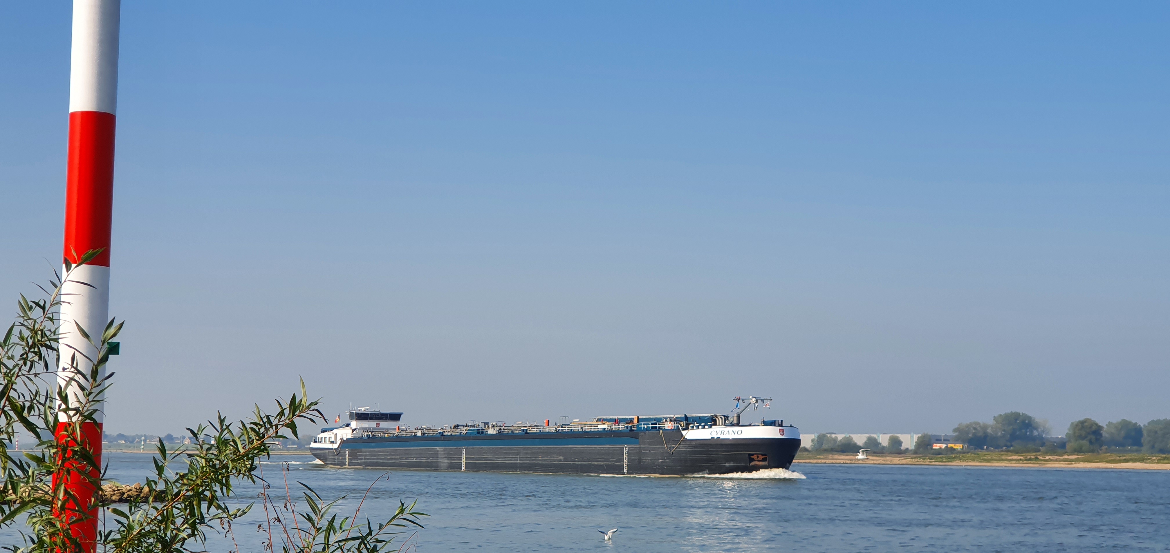 Opnieuw recordlage waterstand op de Waal bij Zaltbommel