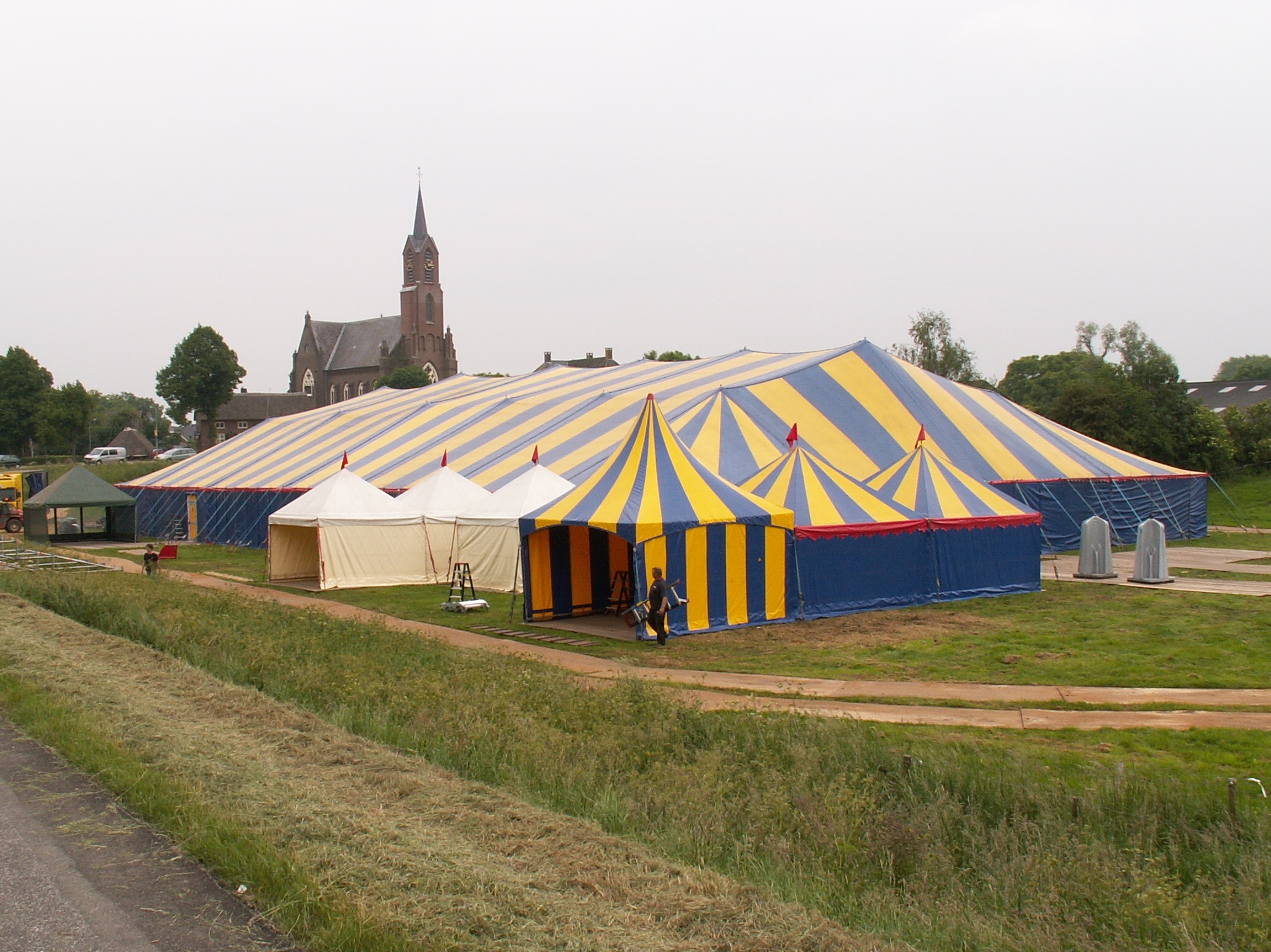 Alempop herleeft in nieuwe expositie in het Driels Museum