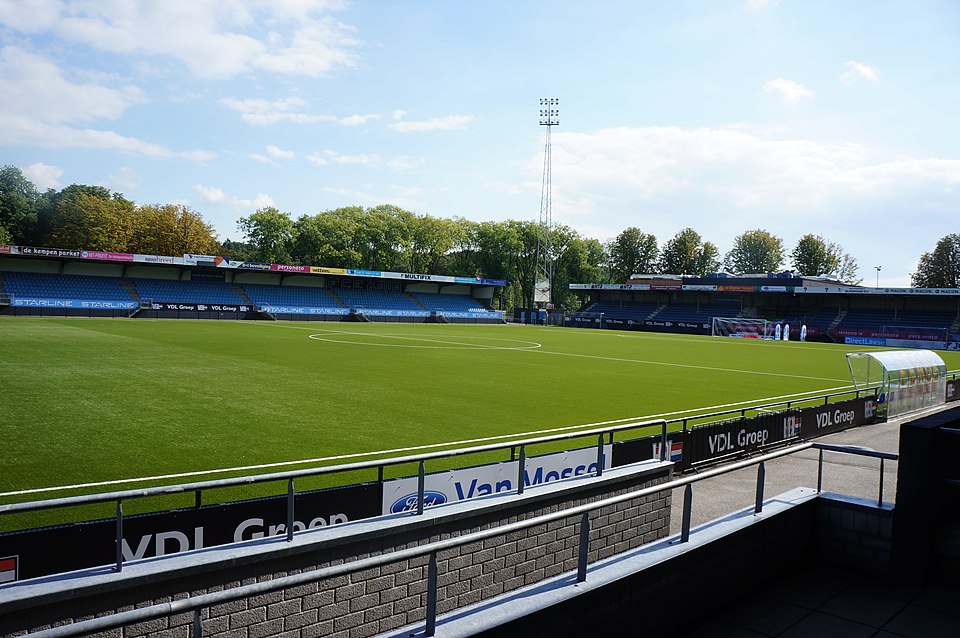 Almere houdt Heracles van periodetitel